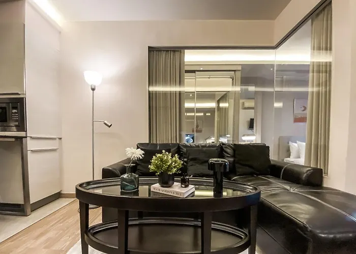 Urban High-rise - Ultra Fast Wifi - Bts Phrom Phong アパート バンコク都